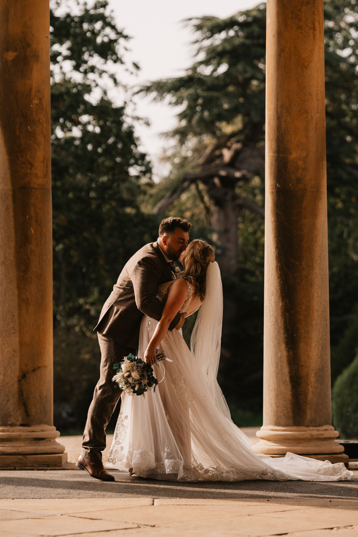 Wedding Photography in Prestwold Hall, Leicestershire_K+J-742-1