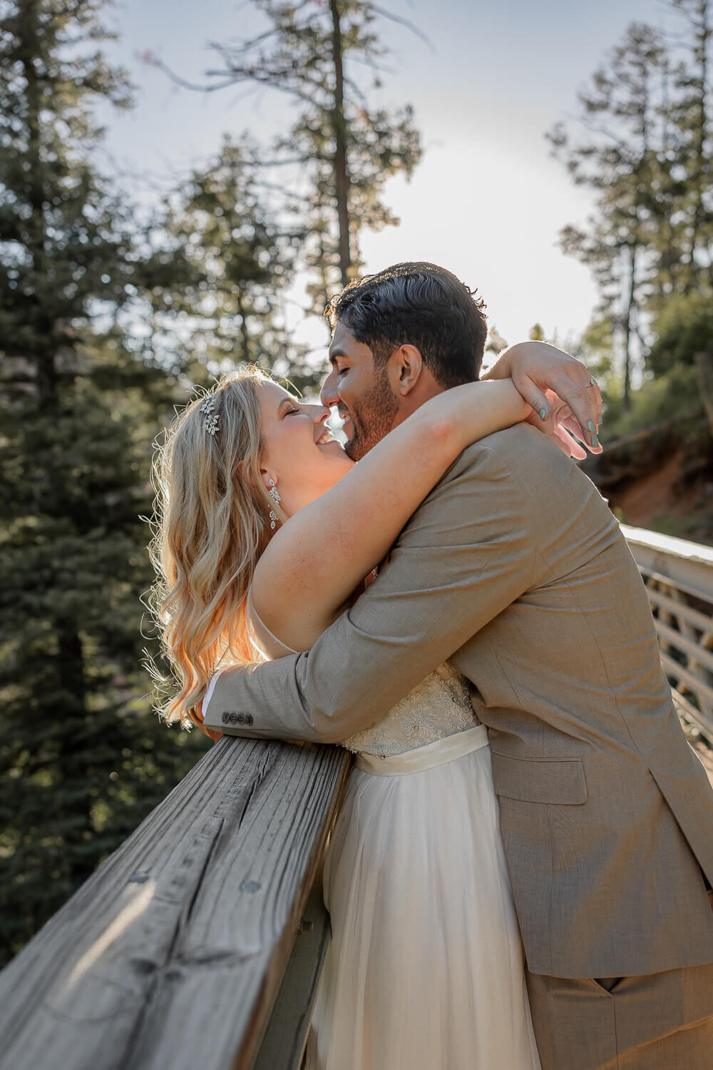 colorado-springs-elopement-photographer-38