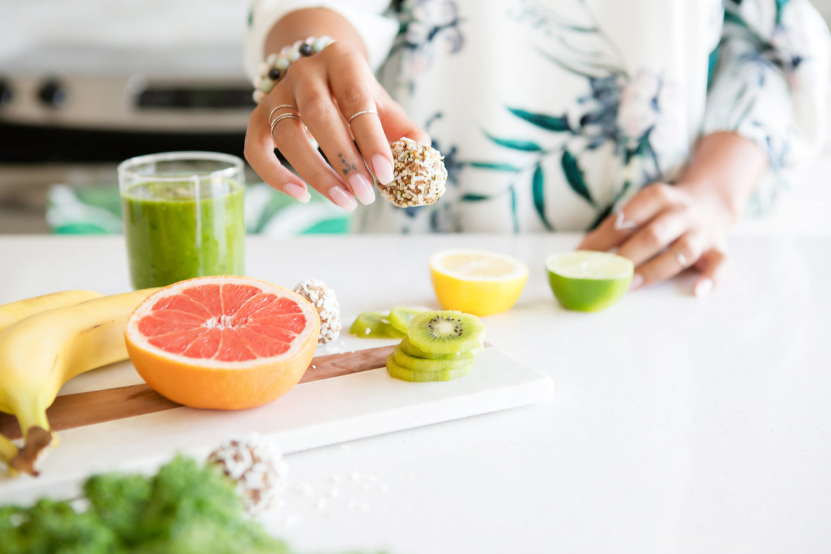 yoga-kurs-yoga-online-pilates-ernaehrungsberatung-ernaehrungscoach-fitnesstrainer-personal-training-fitness-coach-nuernberg-fuerth-erlangen00021