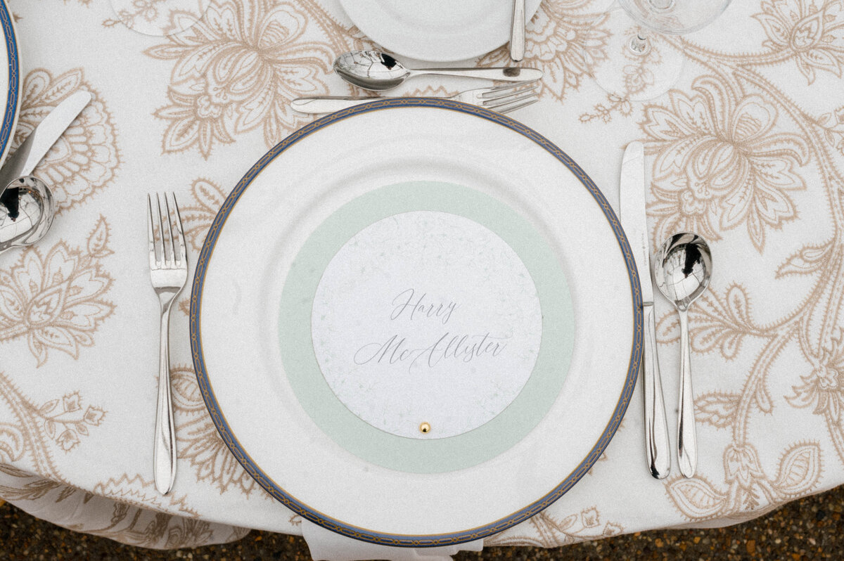 wedding-menu-round-placecard-sage