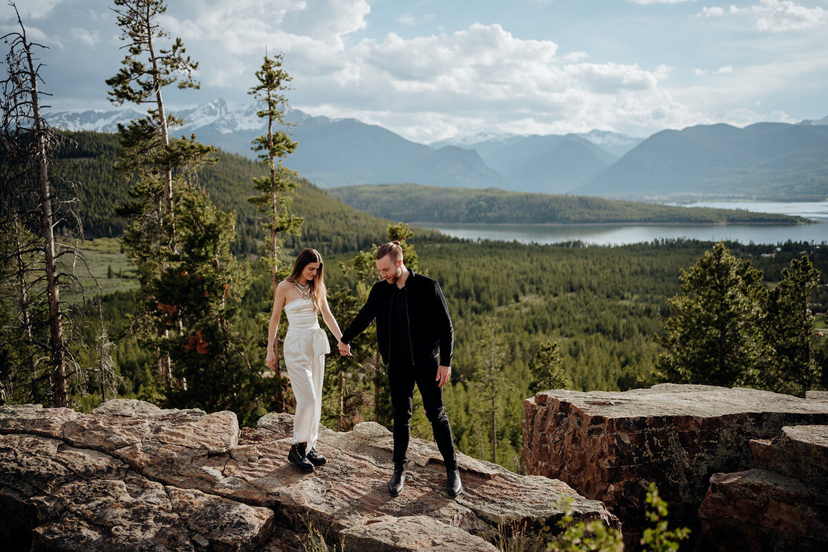 engagement-276_websize