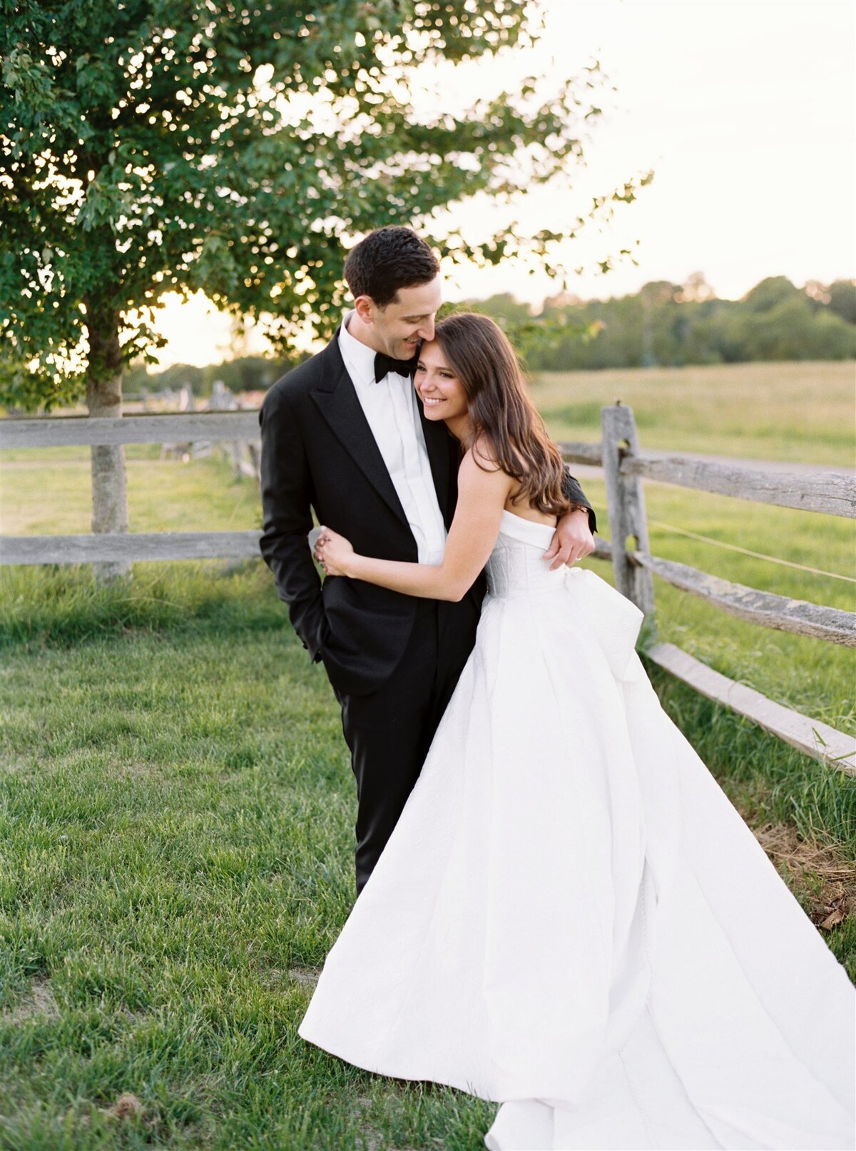 Blue, Green and White Private Estate and Tented Wedding in New England-15