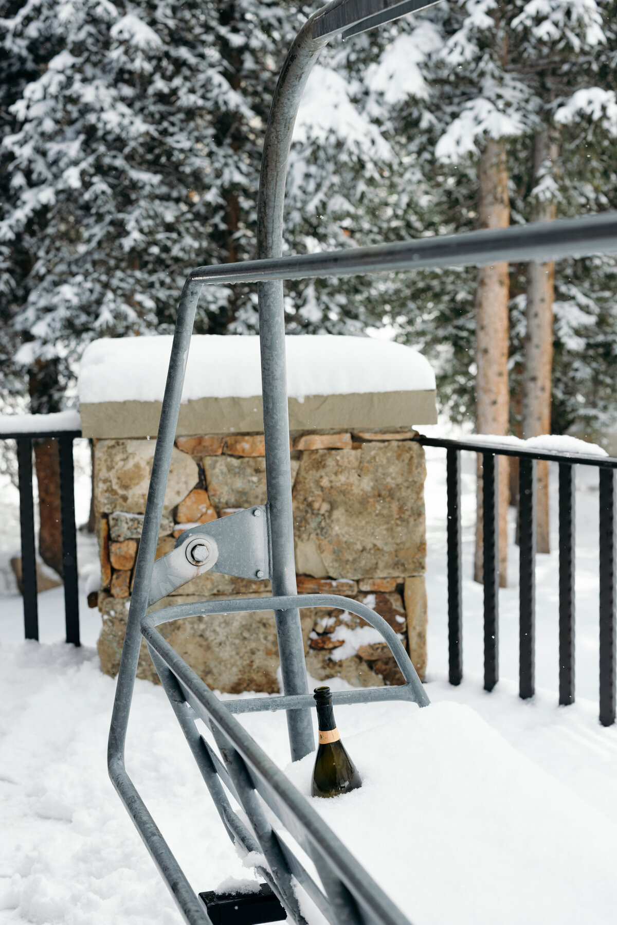 Kendra&Jackson_SkiWedding_SolitudeUtah_FlowEventGroup-294