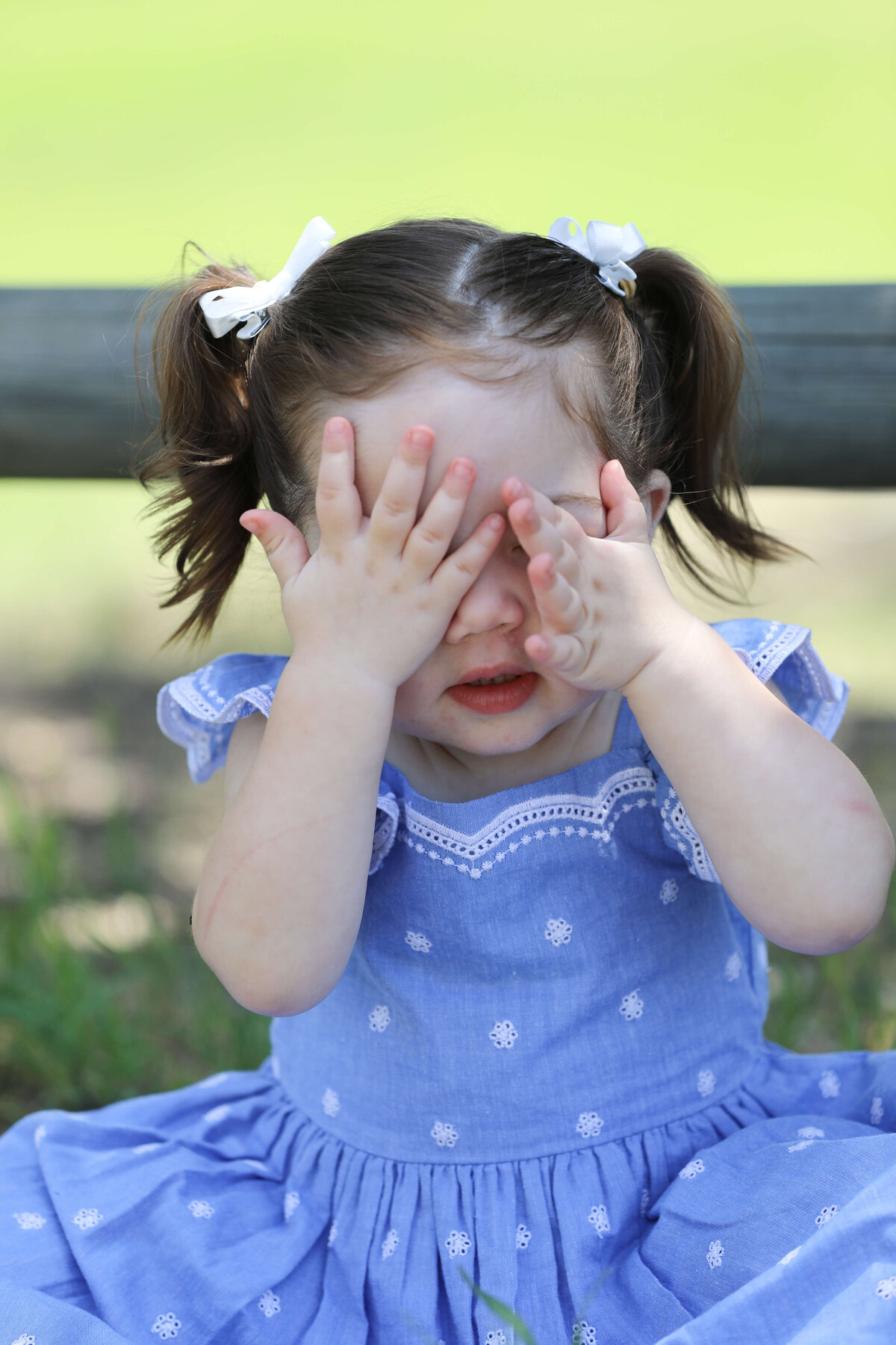 KS-Gray-Photography-family-portraits-in-orange-county-little-girl-hiding-eyes