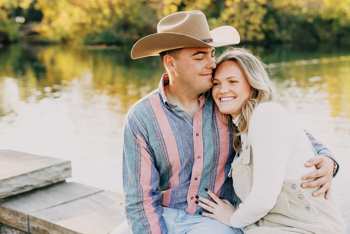 Centennial Park Engagement Session 08