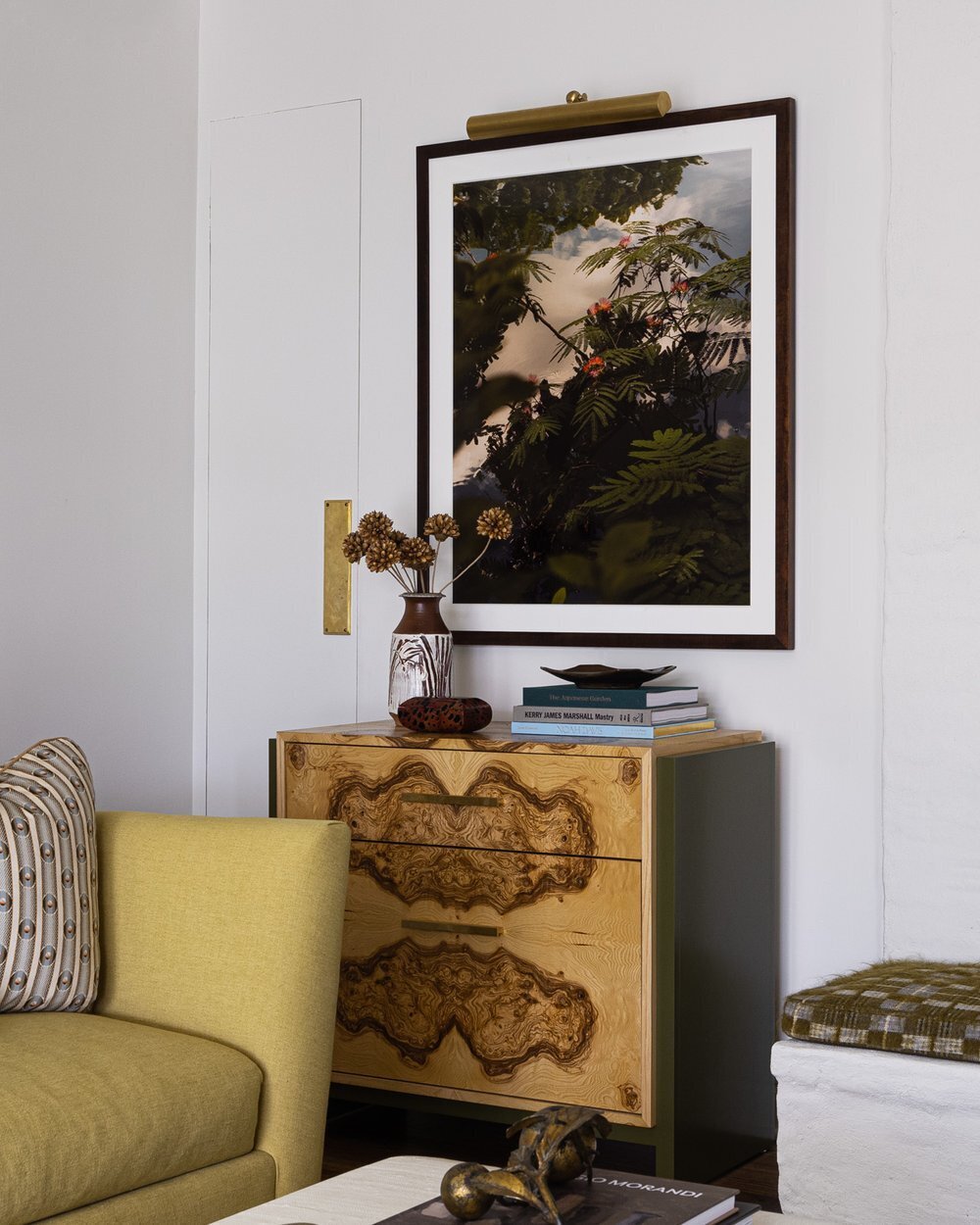 DELL-GLADE-TRADITIONAL-MID-CENTURY-LIVING-ROOM-CONSOLE
