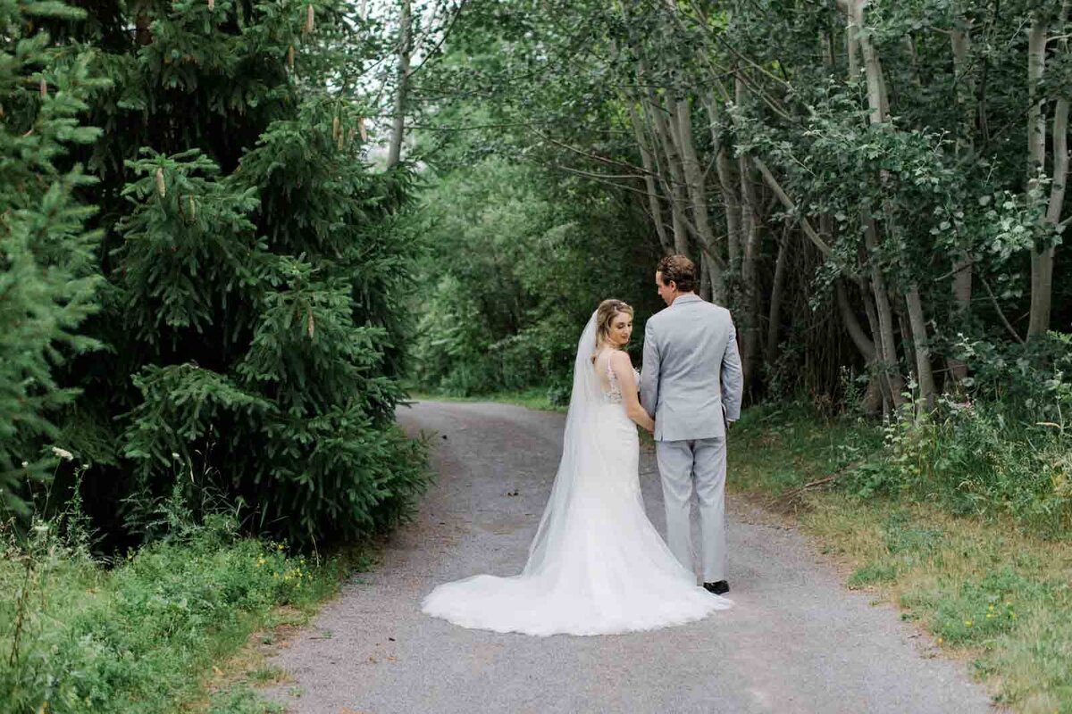 romantic-wedding-carleton-place-stonefields-estate-grey-loft-studio-ottawa-photographer-220