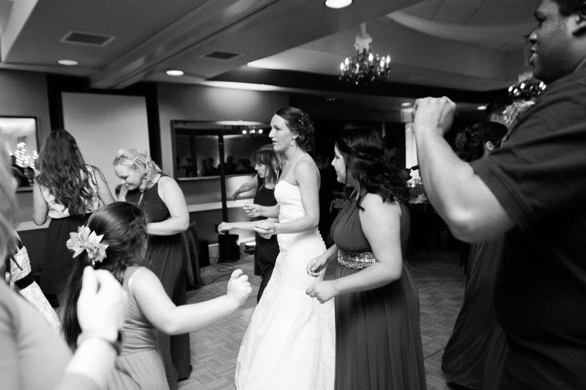 san_antonio_austin_texas_wedding_photographer-country-club-KnB-1283