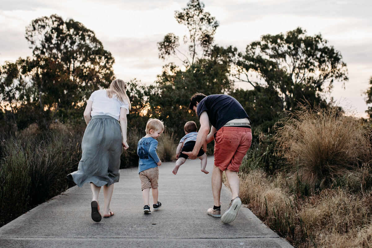 Outdoor-Family-Photography-Megan-Browne-Photography-Melbourne-Family-Photographer (8)