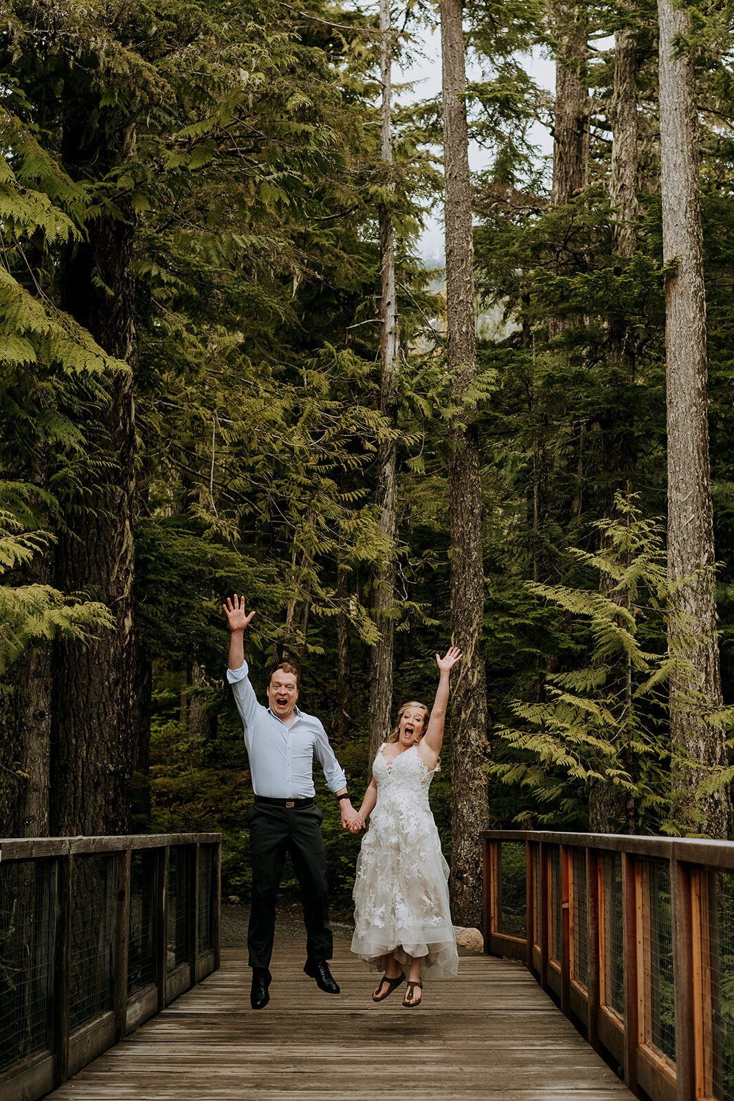 Miranda + Ryan's Sea to Sky Gondola Wedding Shoot19