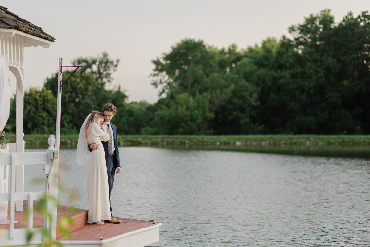 Kentucky Backyard Lake Wedding (43)