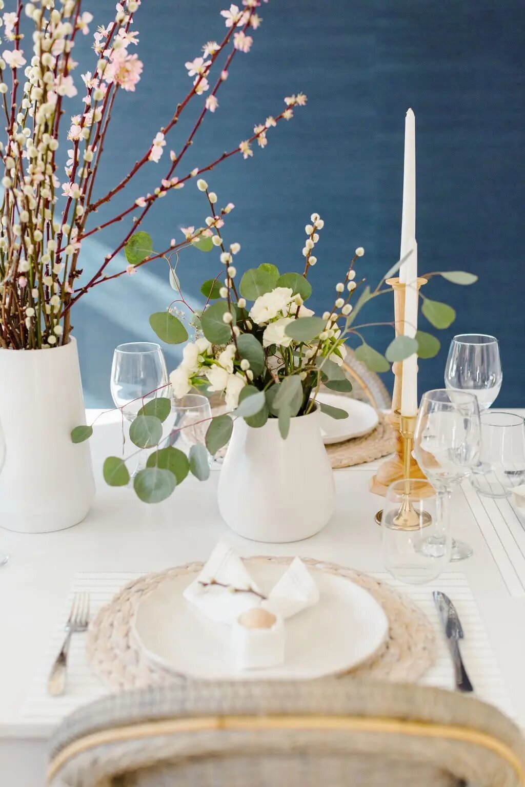 The Art of Everyday Living Spring Table Setting 