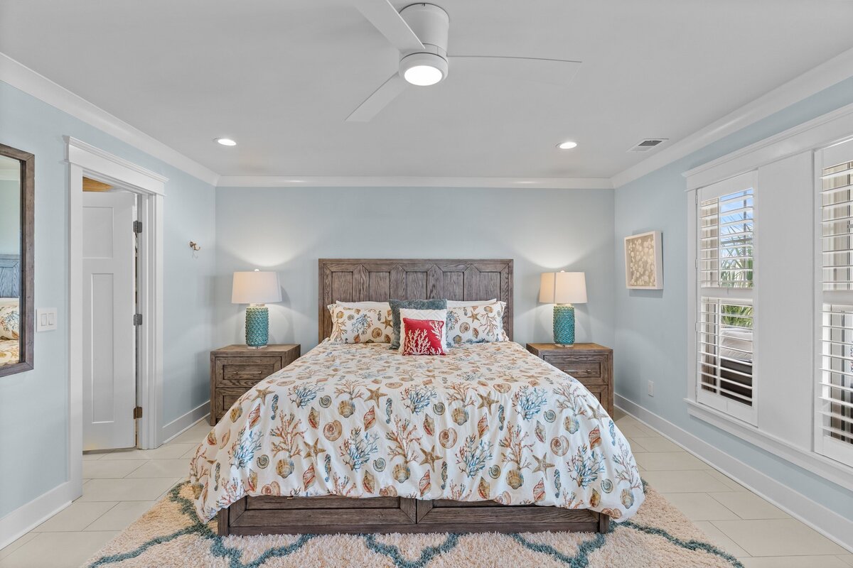 Luxury-Holden-Beach-Rentals-WI-Middle7
