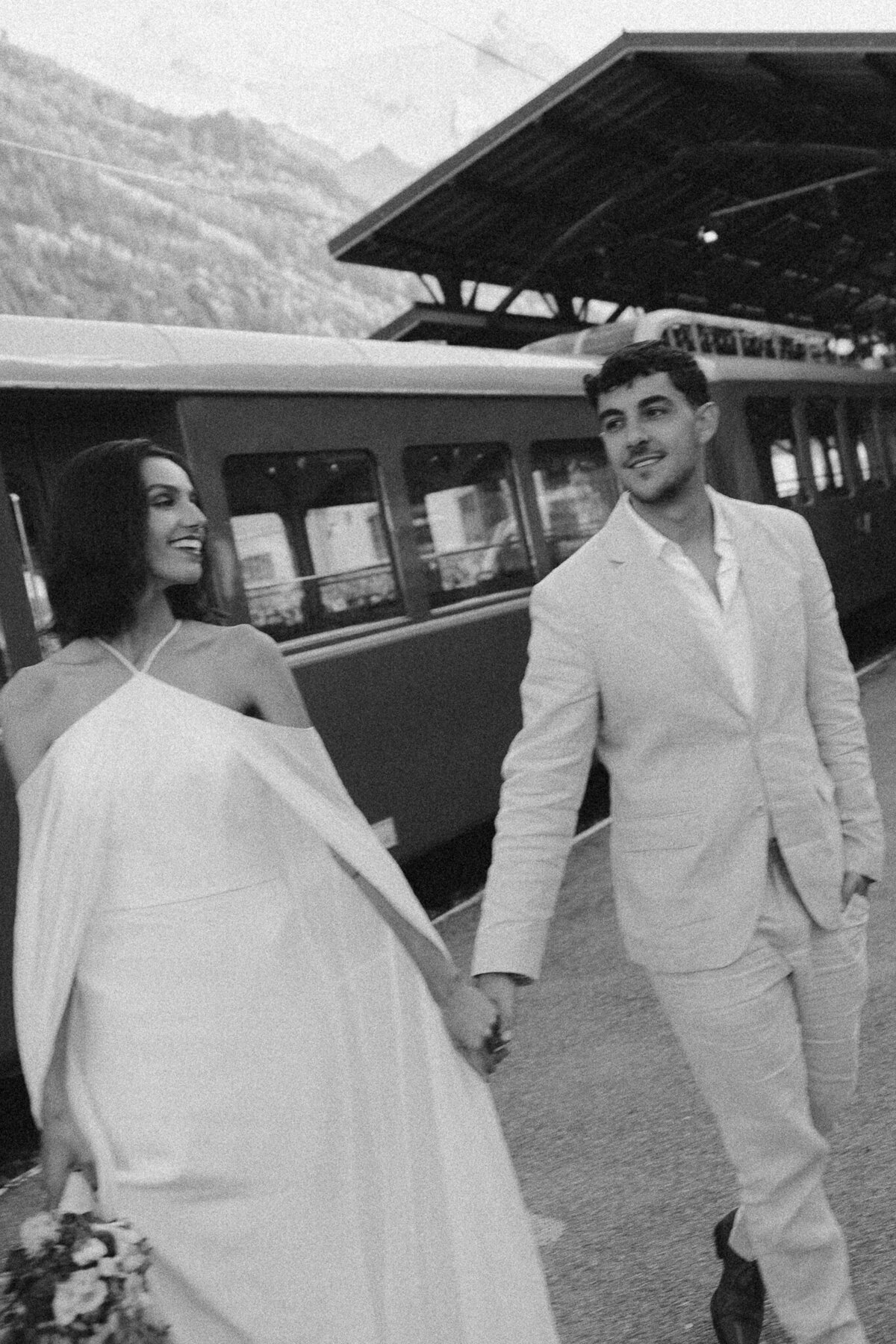 Smoke&theSea - France Elopement-103