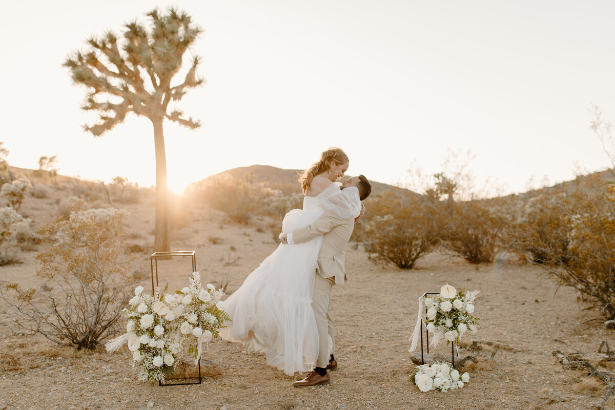 abijanephotography_joshuatree_elopement-0199