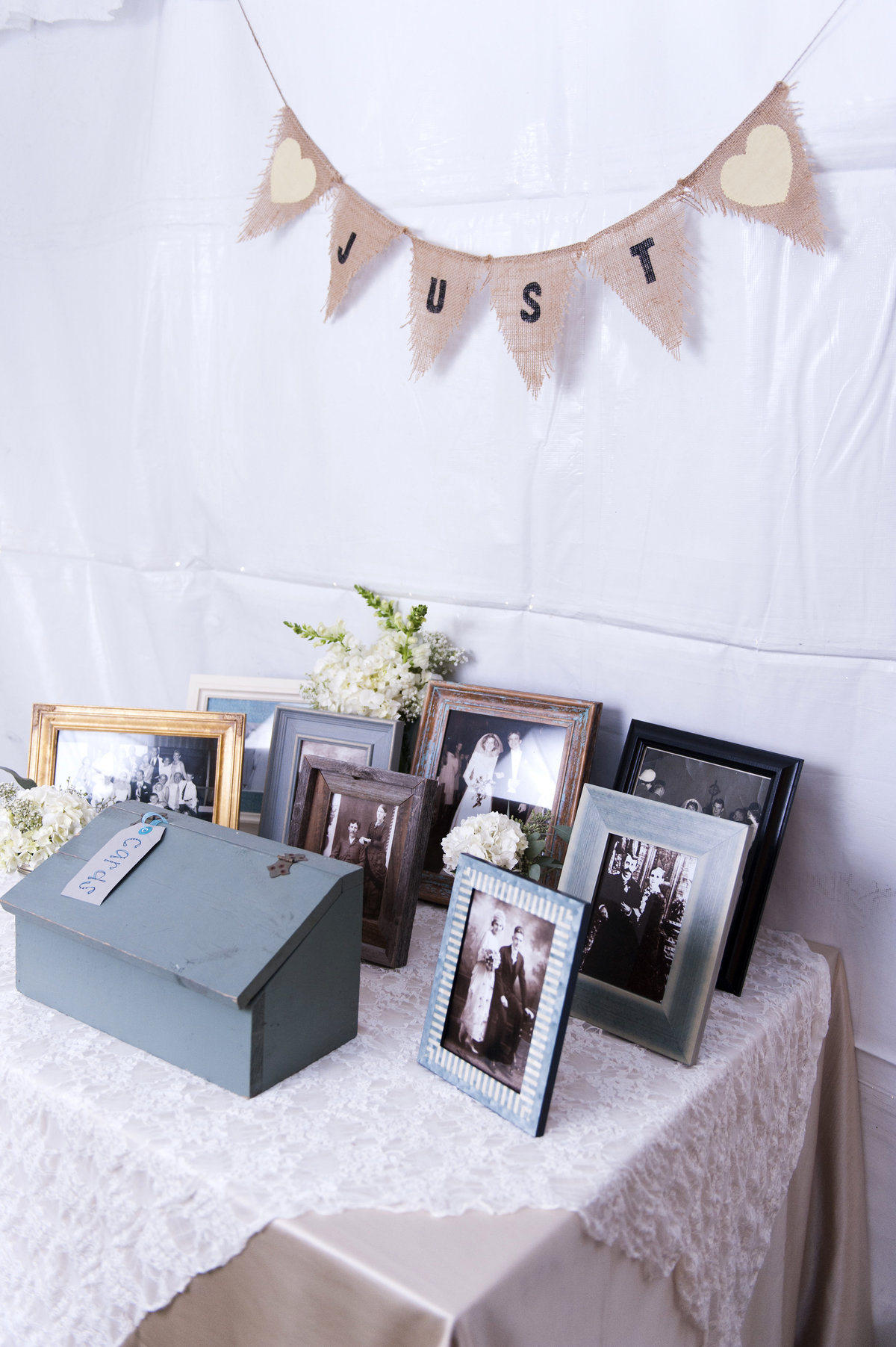 Guestbook table