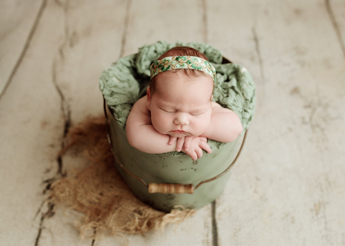 Newborn Photography Edmonton_Kelsie Kelly Photographer 2022  (8)
