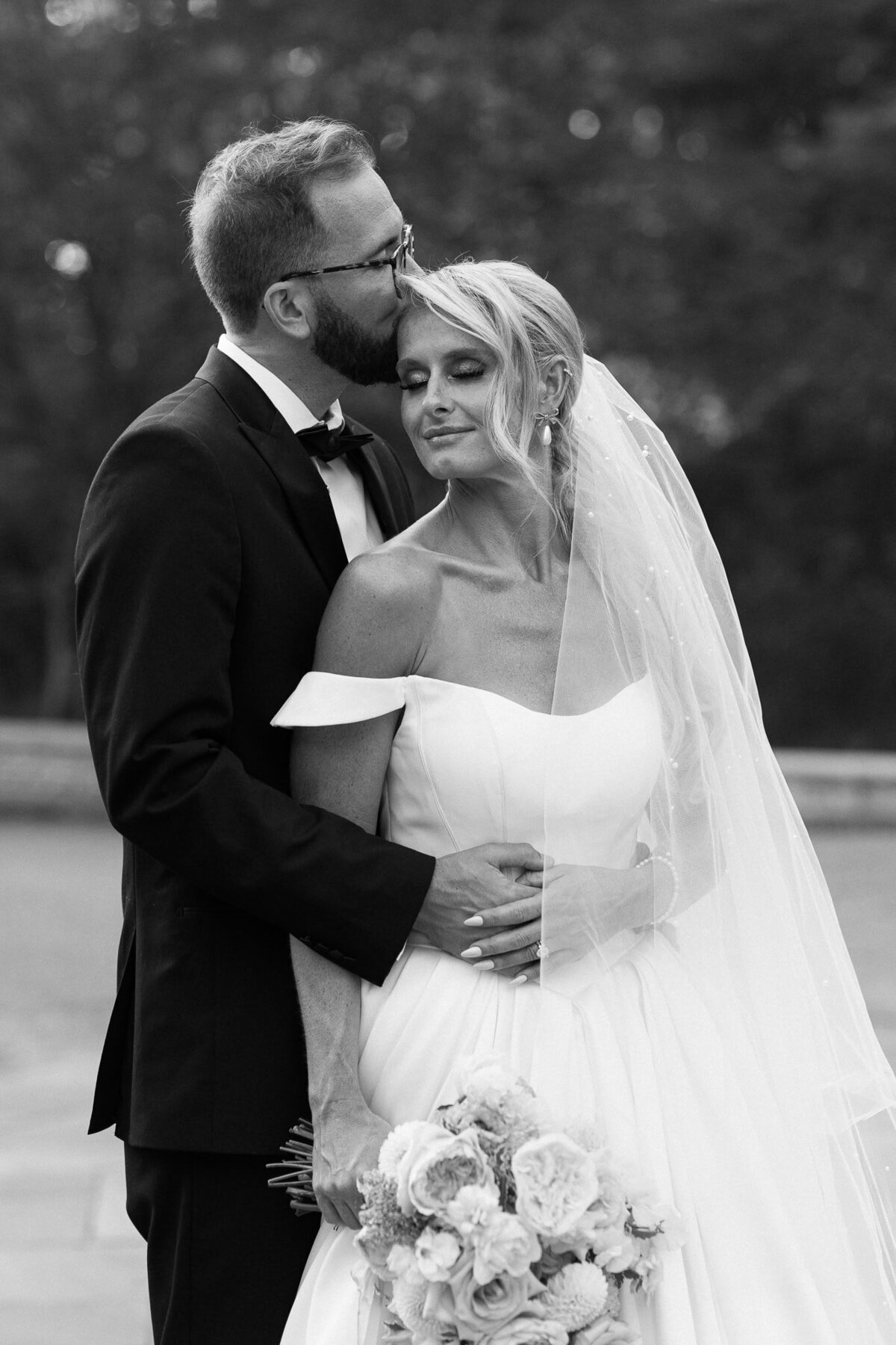 luxury wedding photographer