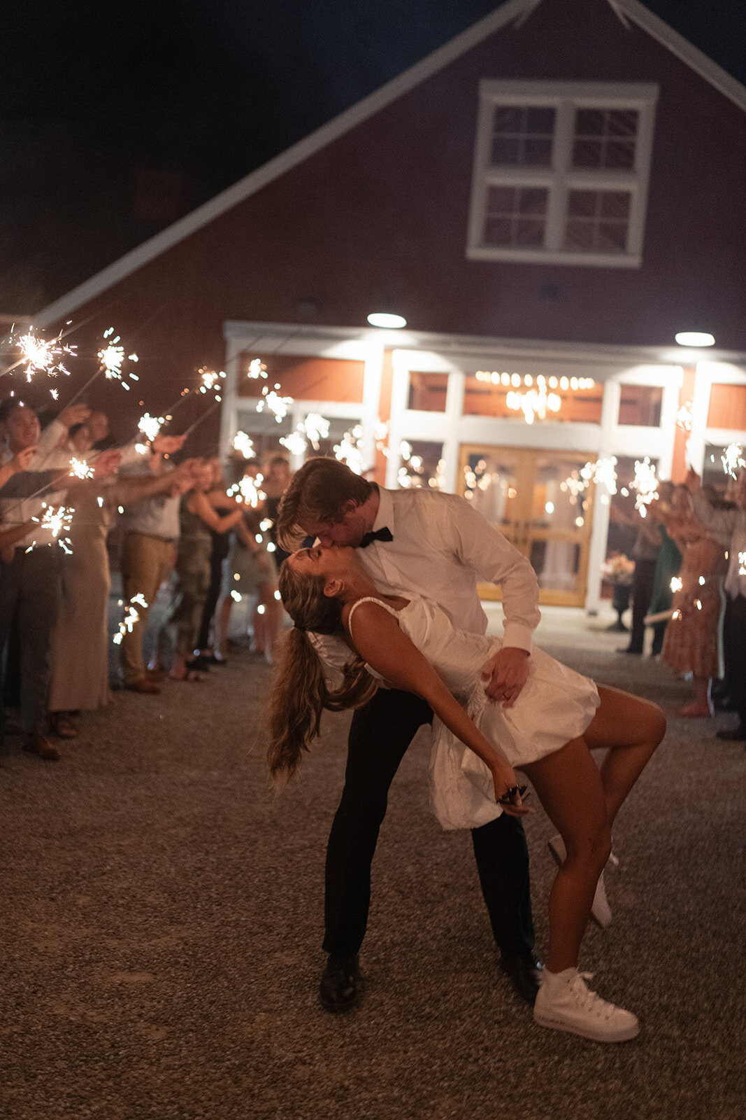 sparkler-exit-wedding