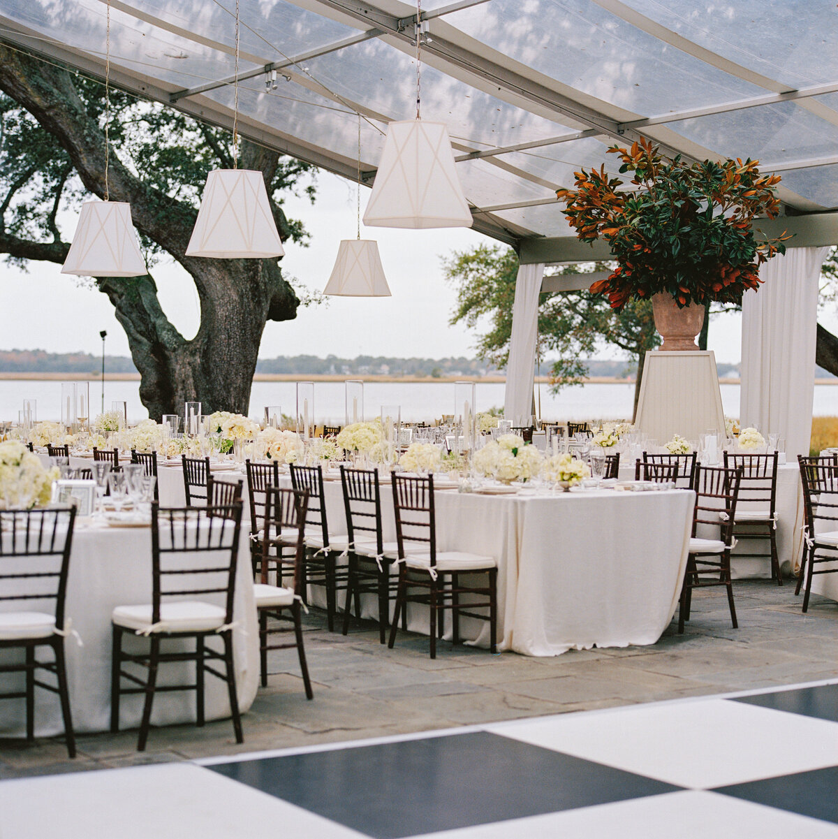 2312-emma-tristan-wedding-charleston-lowndes-grove-627