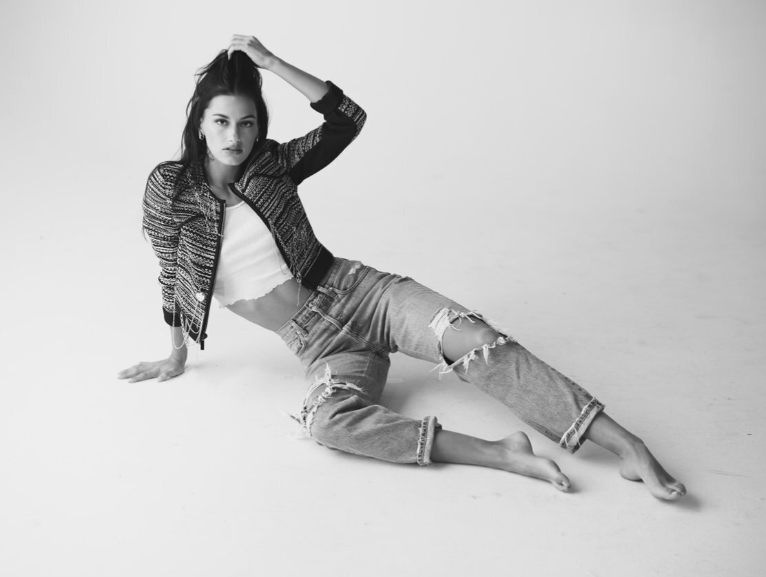 Editorial-fashion-model-jeans-tweed jacket
