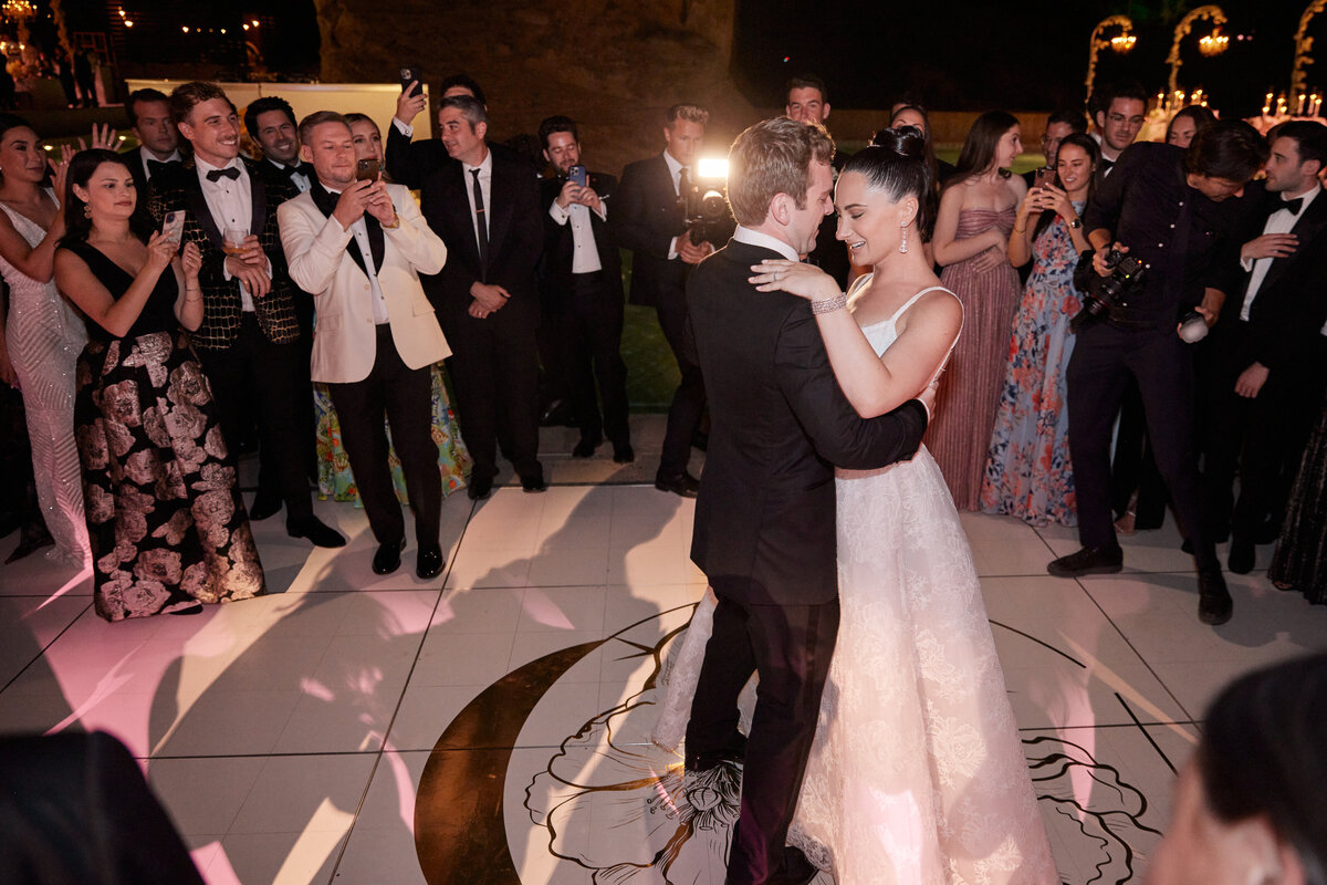 First dance for a newly wed couple dancing on their monogram at Amangiri Utah