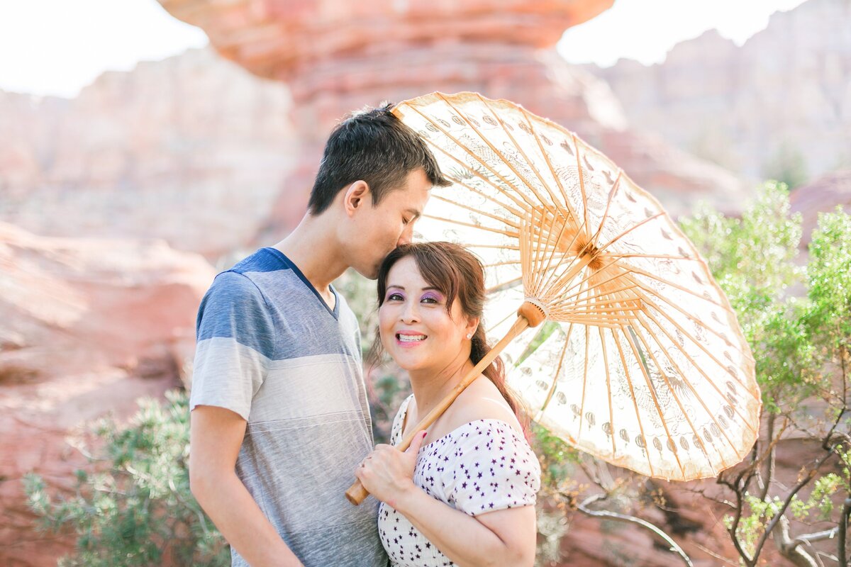 Disneyland-Engagement-Session-0022