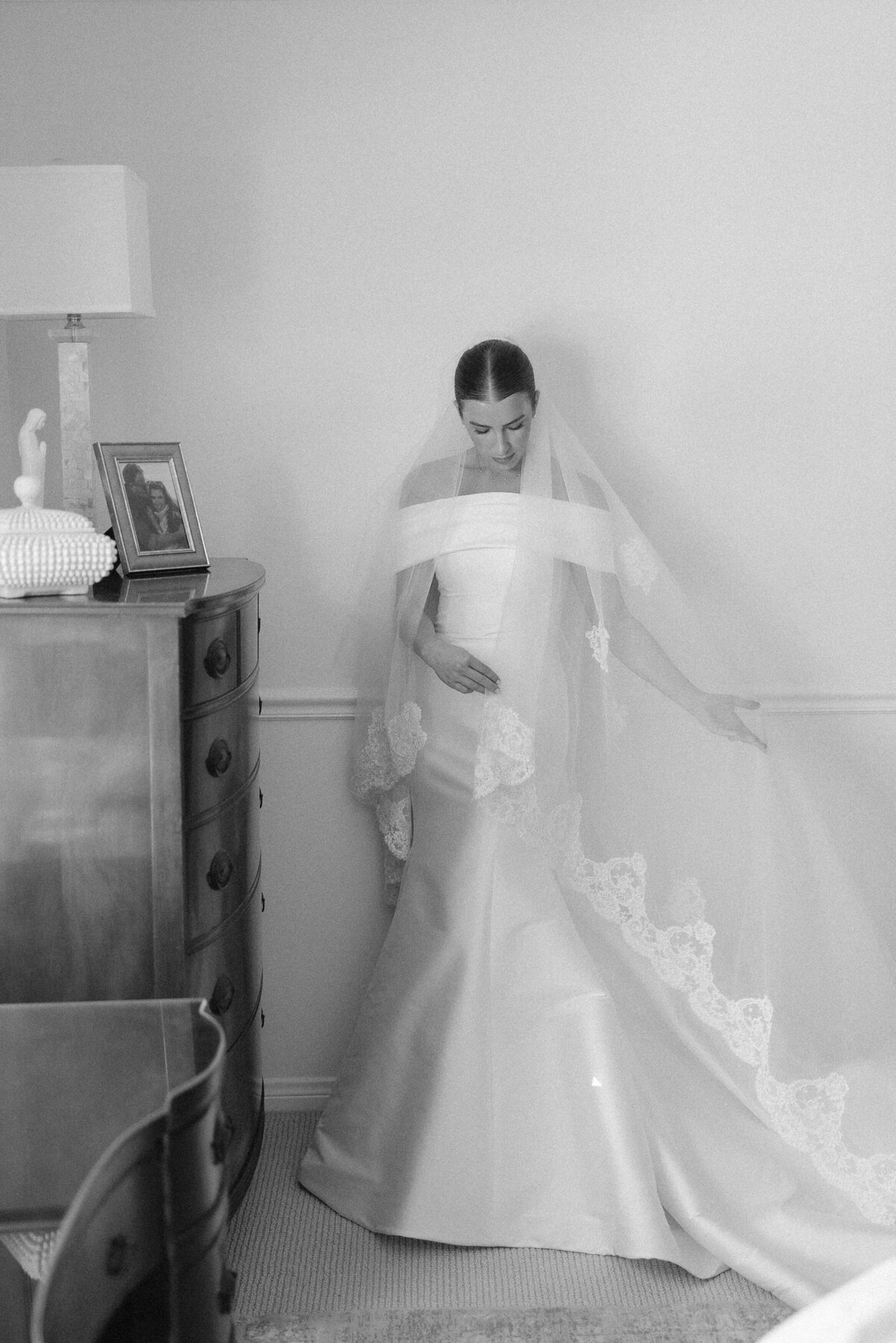 Sherwood-country-club-wedding-tyler-speier-039