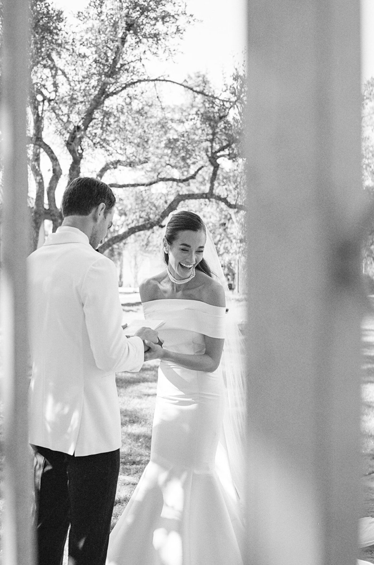 Emily-and-Colton-2024-Ma-Maison-Wedding-Venue-in-Dripping-Springs-Texas-034