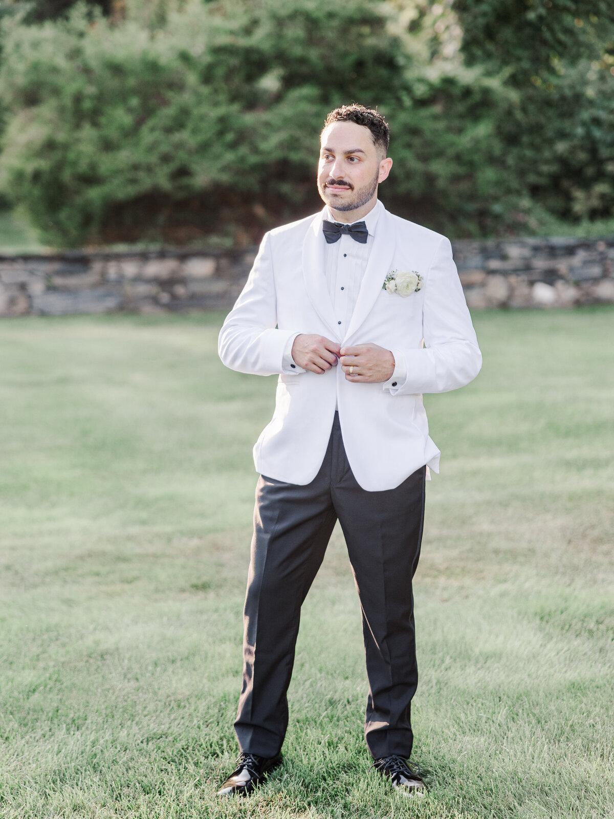 brittany-graf-photography-andrew-anthony-wedding-saint-clements-castle-portland-ct-76