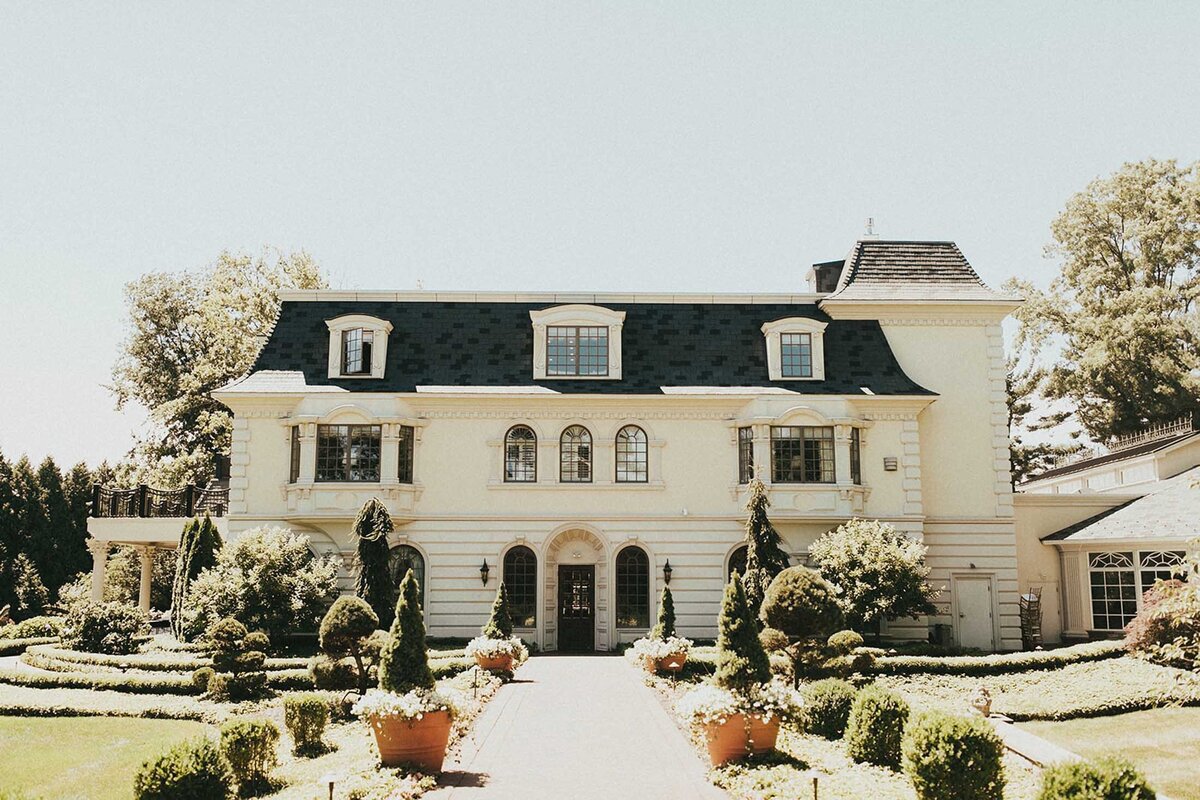 jaclyn-fisher-events-planning-neutral-boho-estate-wedding-in-new-jersey-5
