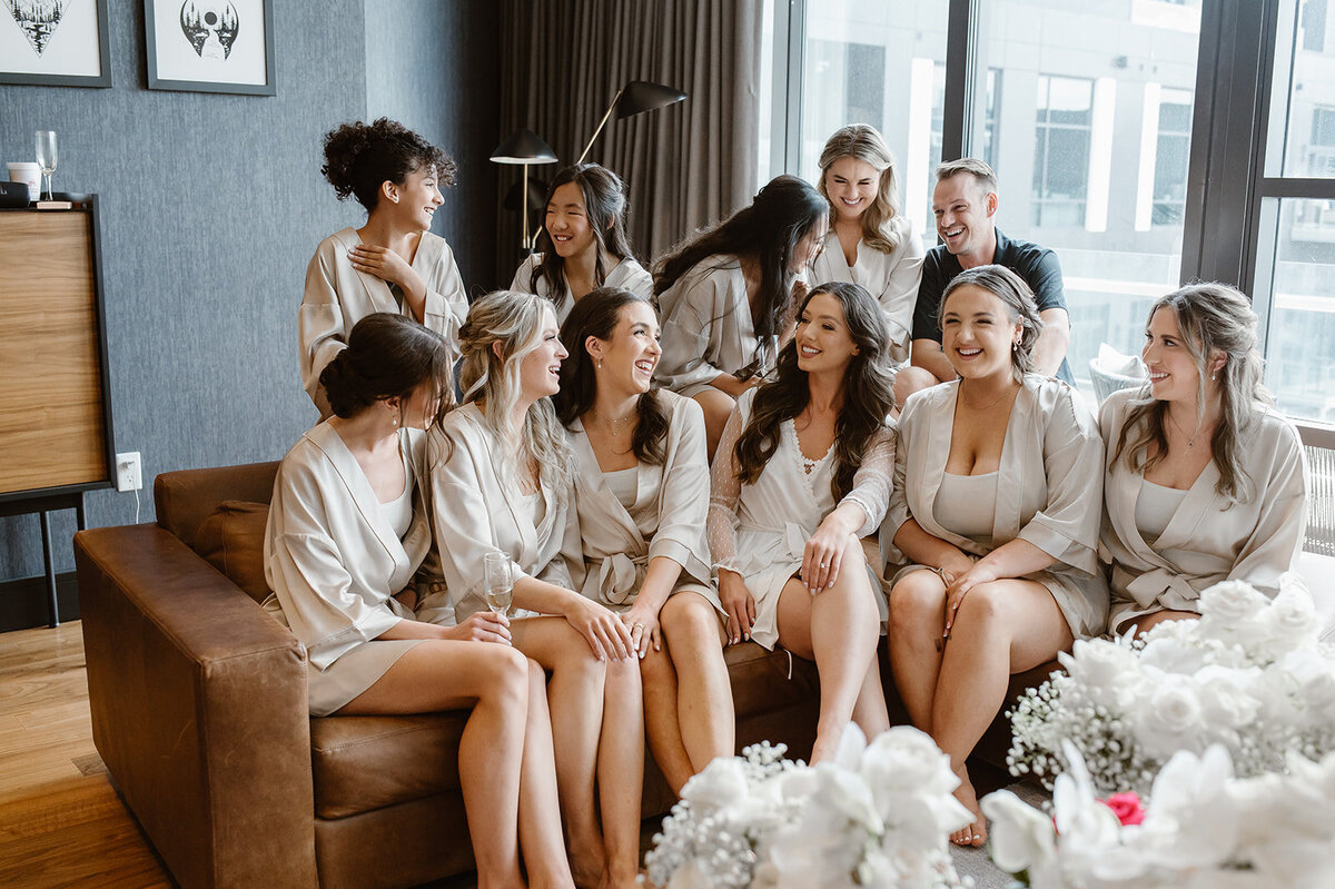 Mariana.Ziegler.Photography_Modern.Chic.Denver.Wedding.Rally.Hotel.EM-10