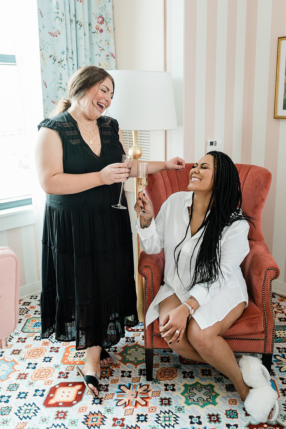 A hair and makeup artists branding photos at the Graduate Hotel in Nashville Tennessee by Dolly DeLong Photography