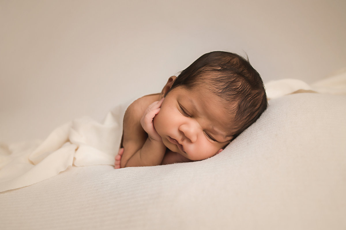 muskego-newborn-photographer