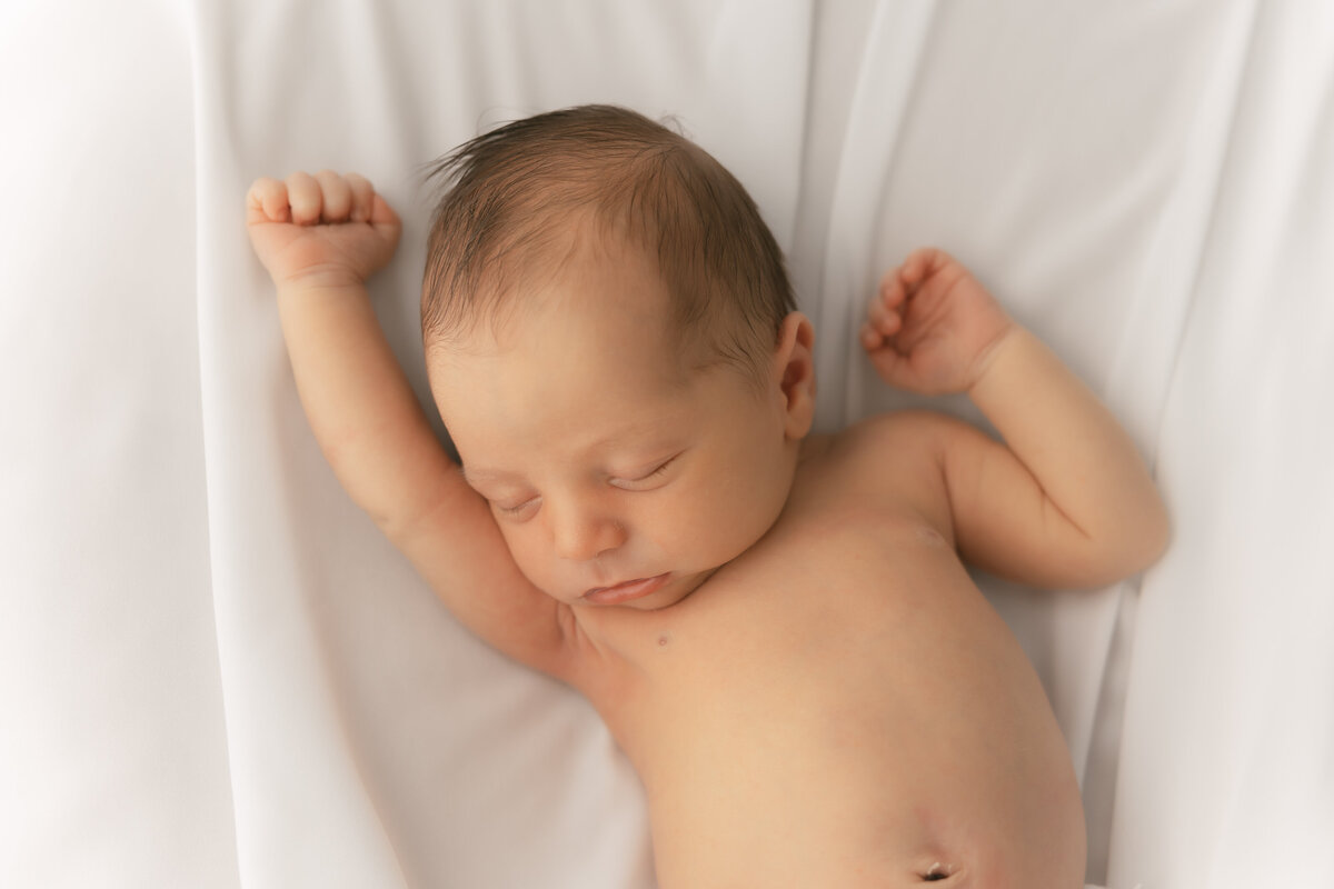 Minnesota Newborn Photographer Mikala Machemehl-24