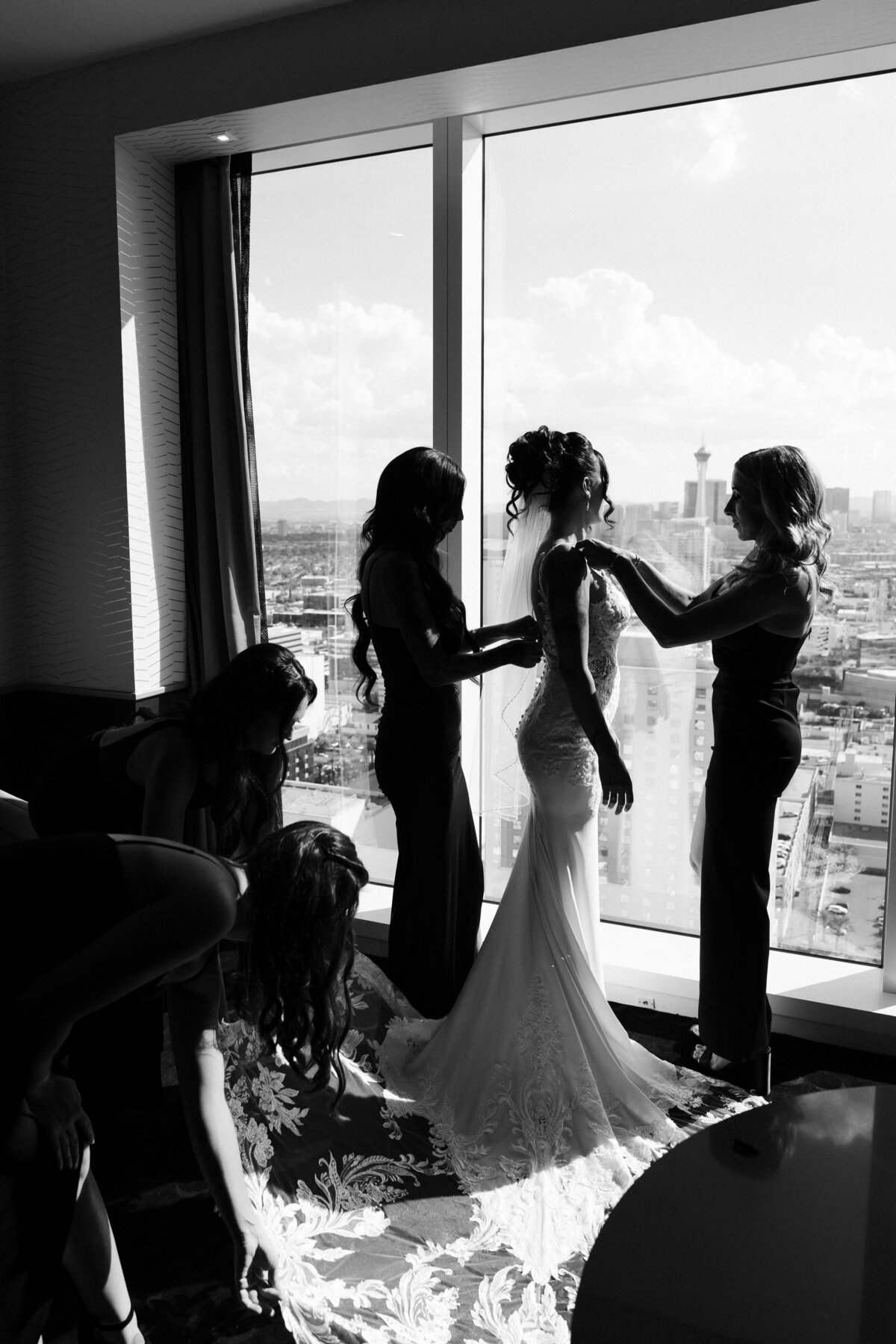 103_riskyexposure_n_las-vegas-elopement-photography-weddings