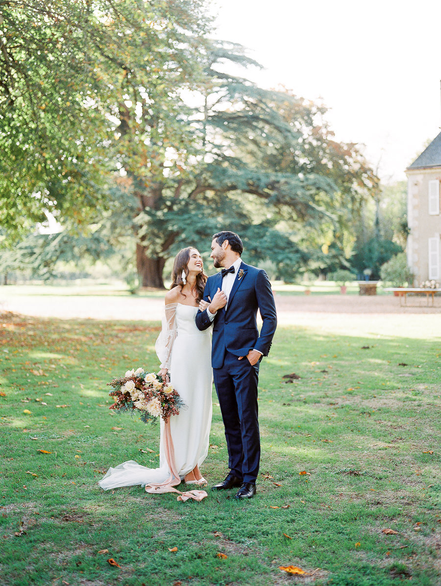 Chateau_de_Bouthonvilliers_Dangeau_France_Wedding_Megan_Harris_Photography-11
