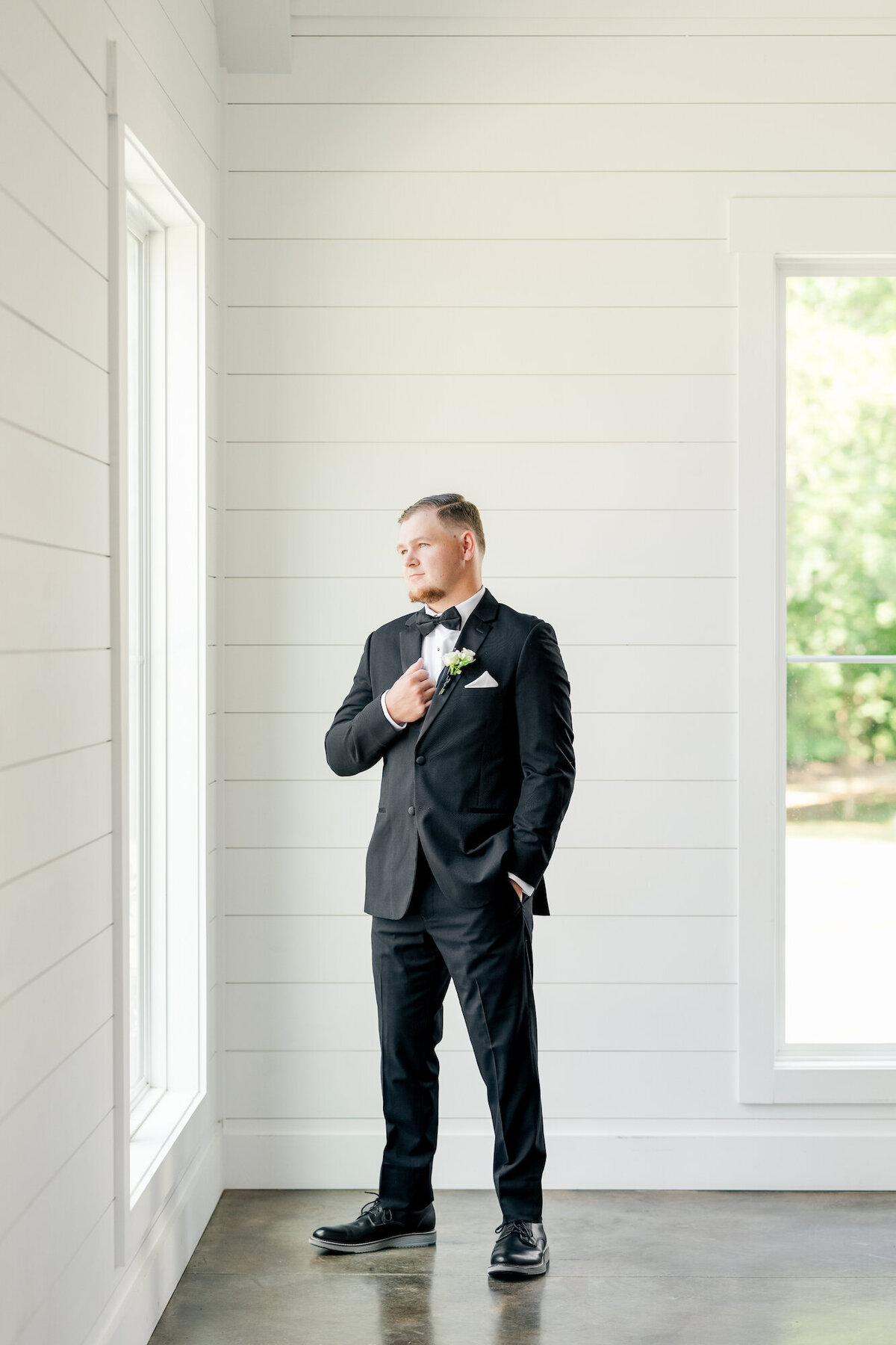barn-at-white-oaks-wedding-murray-kentucky-50