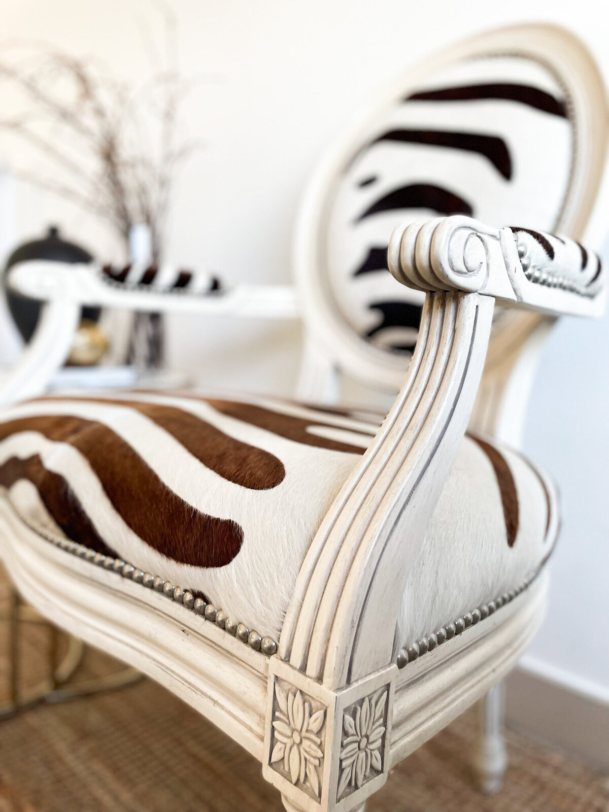 sika-interiors-styling-zebra-accent-chair-3
