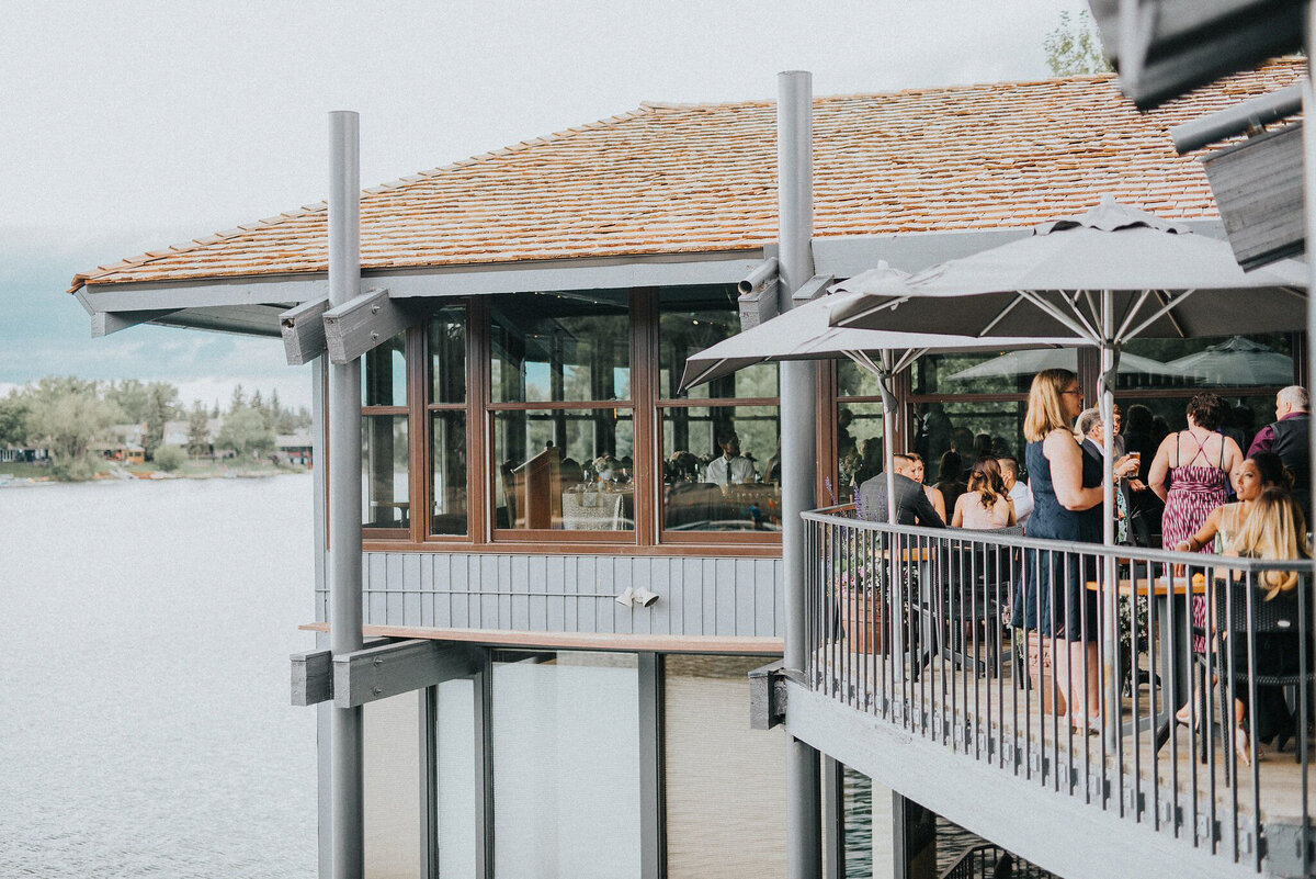 The Lake House, a romantic sophisticated wedding venue in Calgary, featured on the Brontë Bride Vendor Guide.