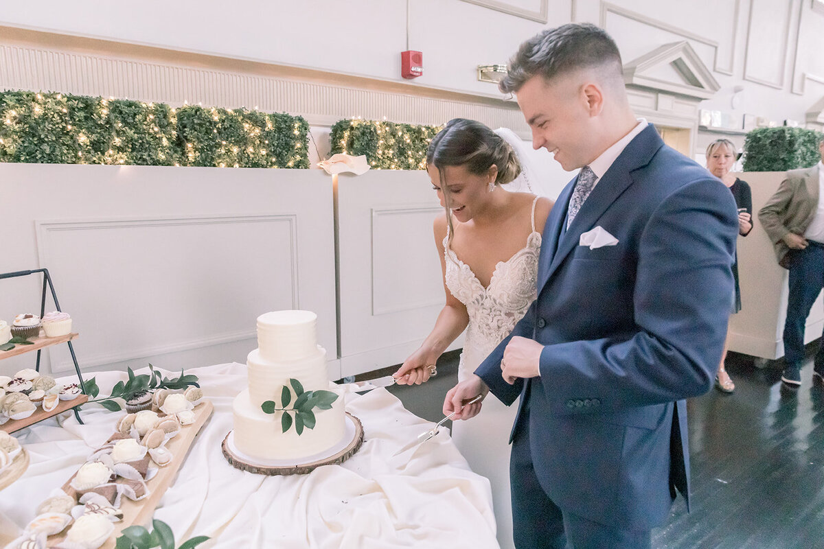 Detroit-Michigan-Wedding-Photographer-Morgan-and-Kyle-34