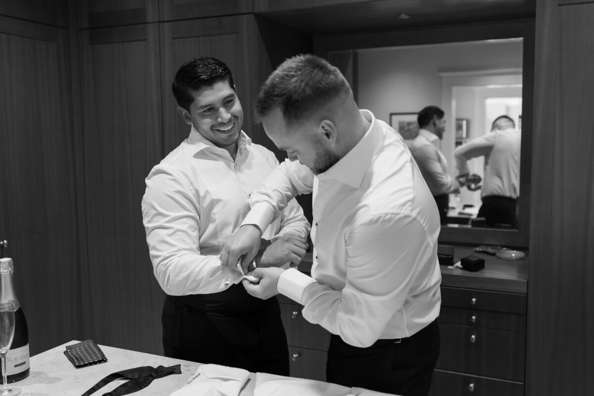 kathryn-mclaren-photo-the-polygon-vancovuer-queer-wedding-31