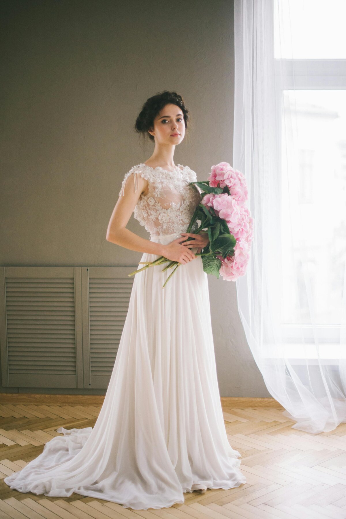 pexels-leeloothefirst-4545133