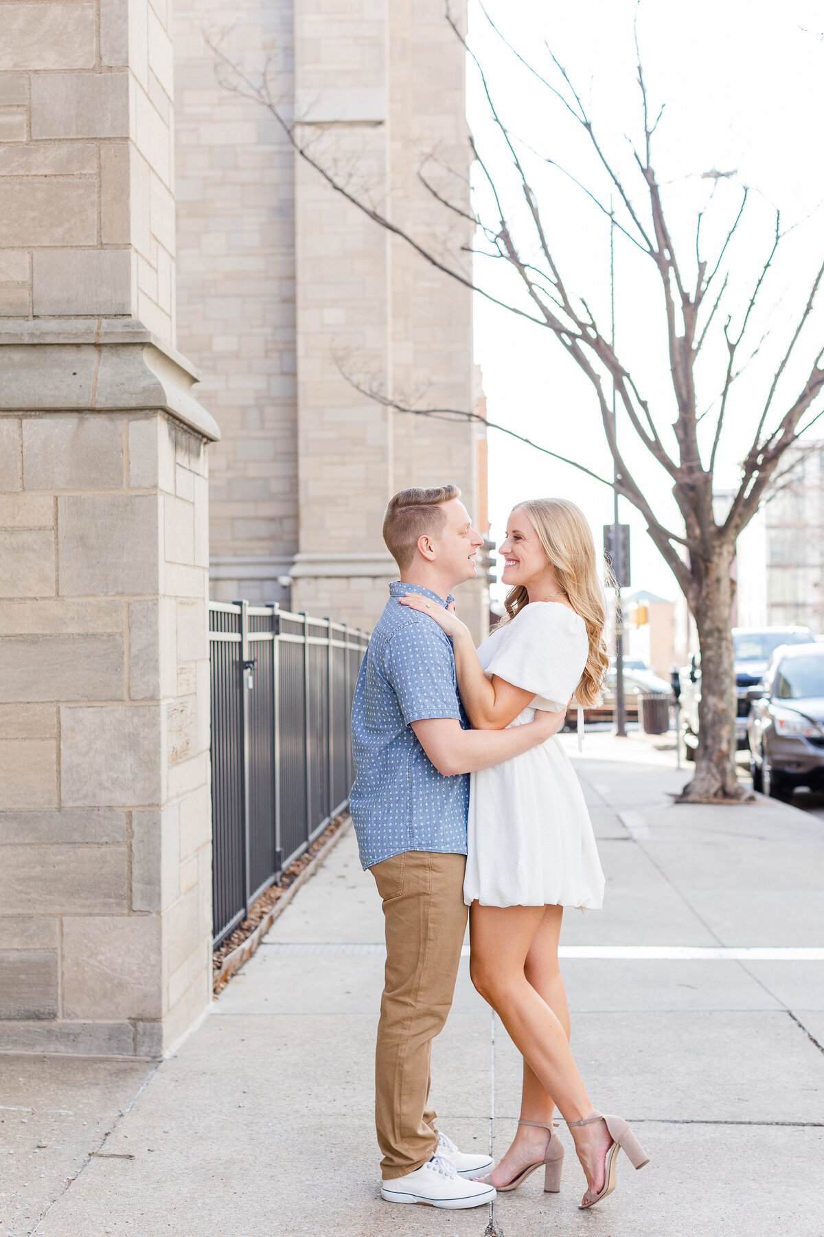 engagement photographer in Columbia Missouri