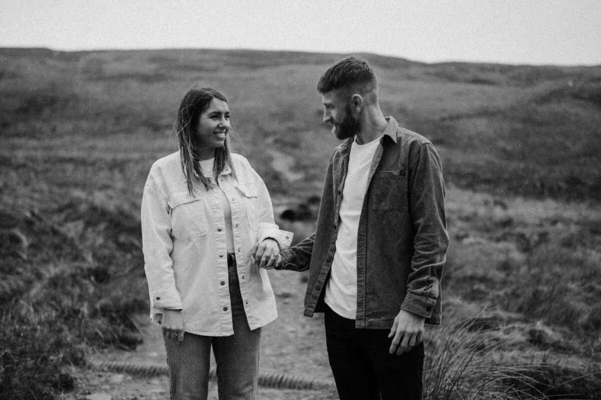 Nicola-Campbell-Timeless-Wedding-Photographer-Scotland-Engagement-Shoot-TheReids-_5456