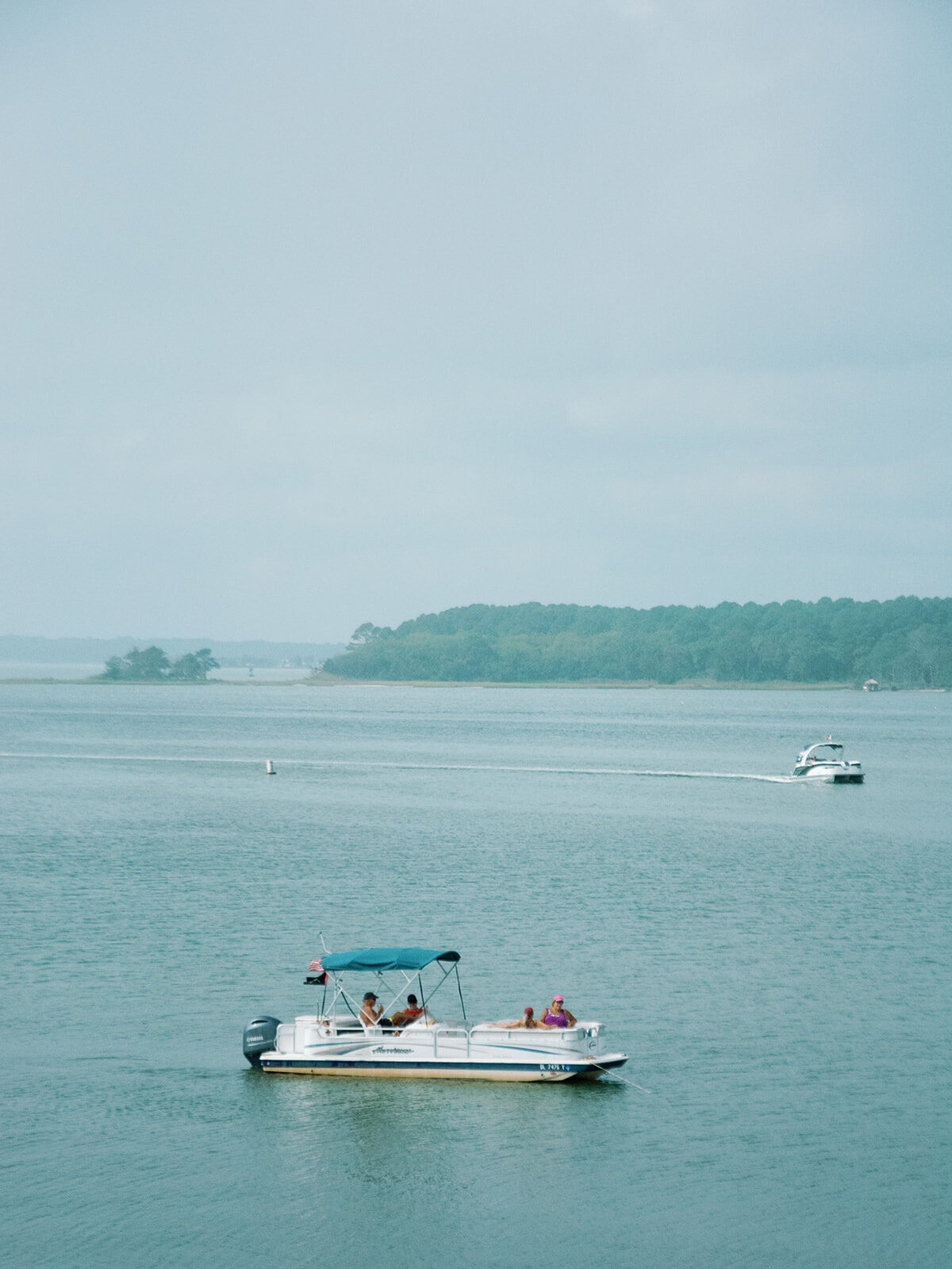 K+B-Rehoboth Beach Country Club-Delaware-Wedding-Prep-Manda Weaver-Photo-4_websize