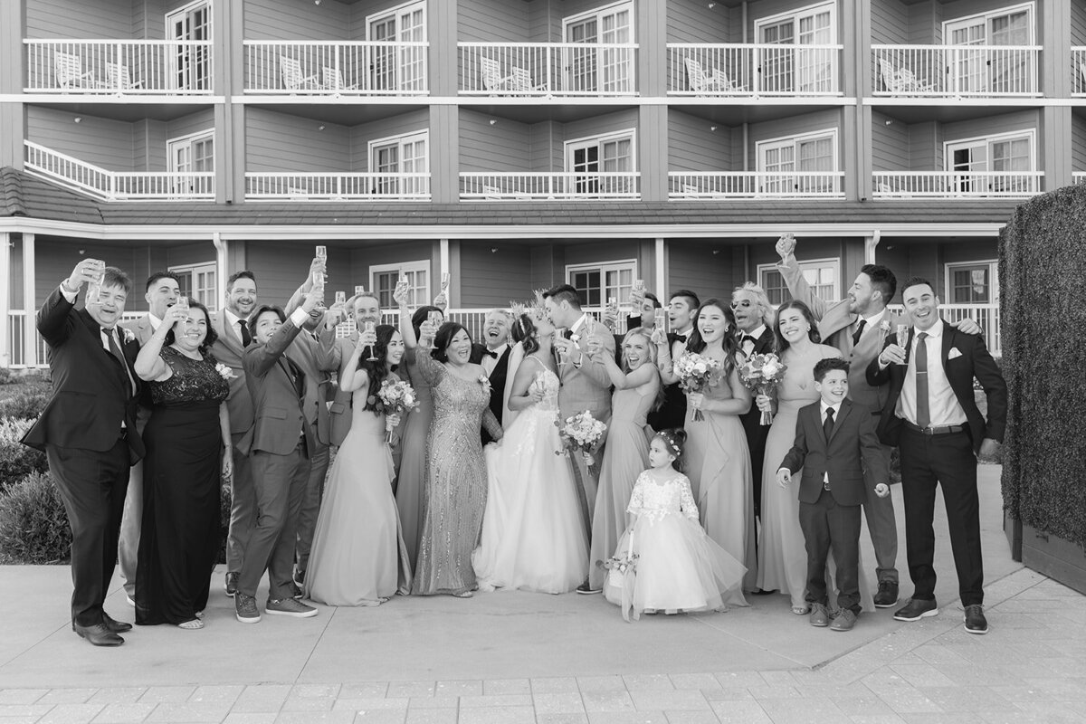 W-N+J020422-3244_websize