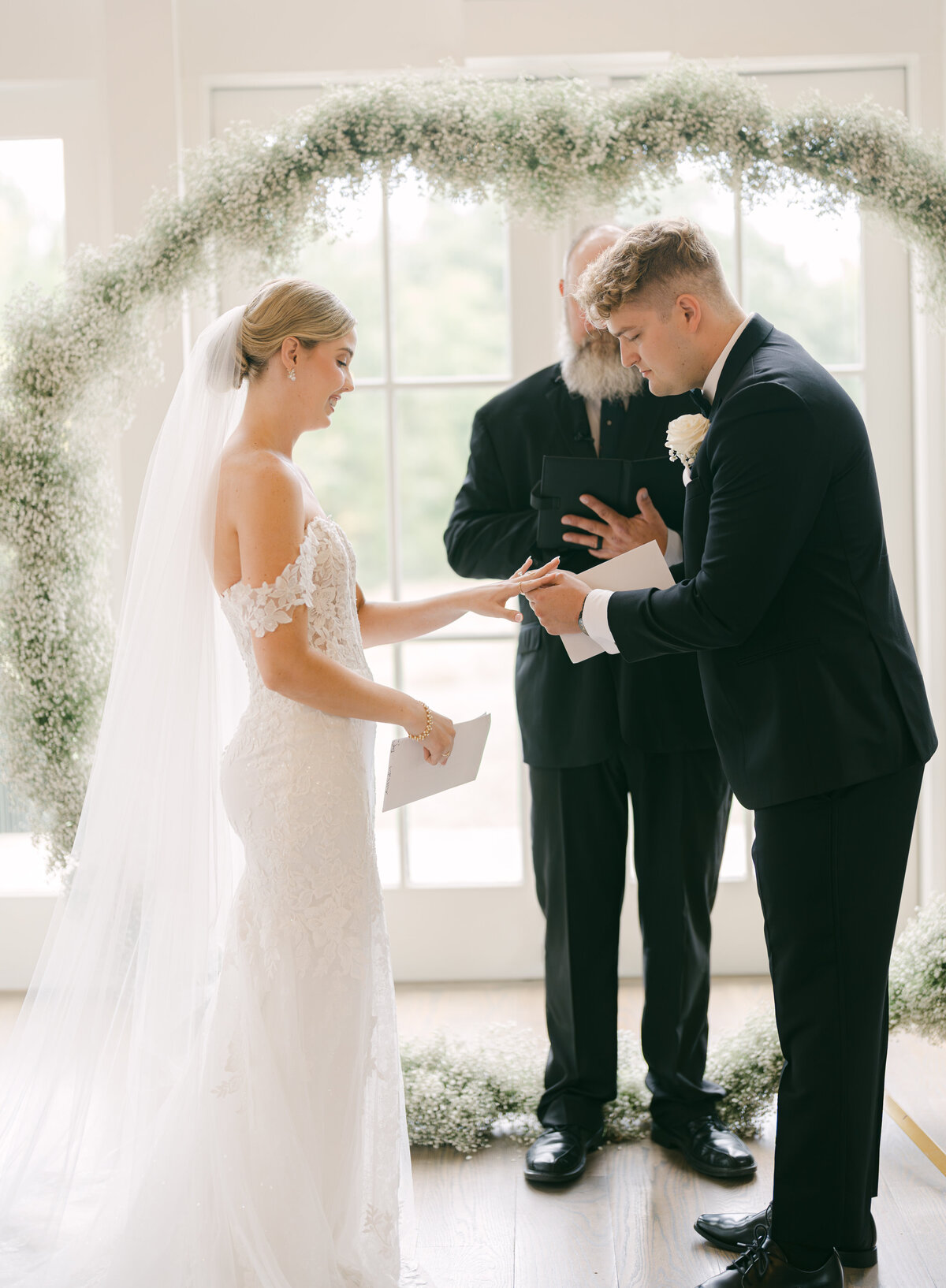 AustinBridget_Weddingday_Previews_09.01.24-124