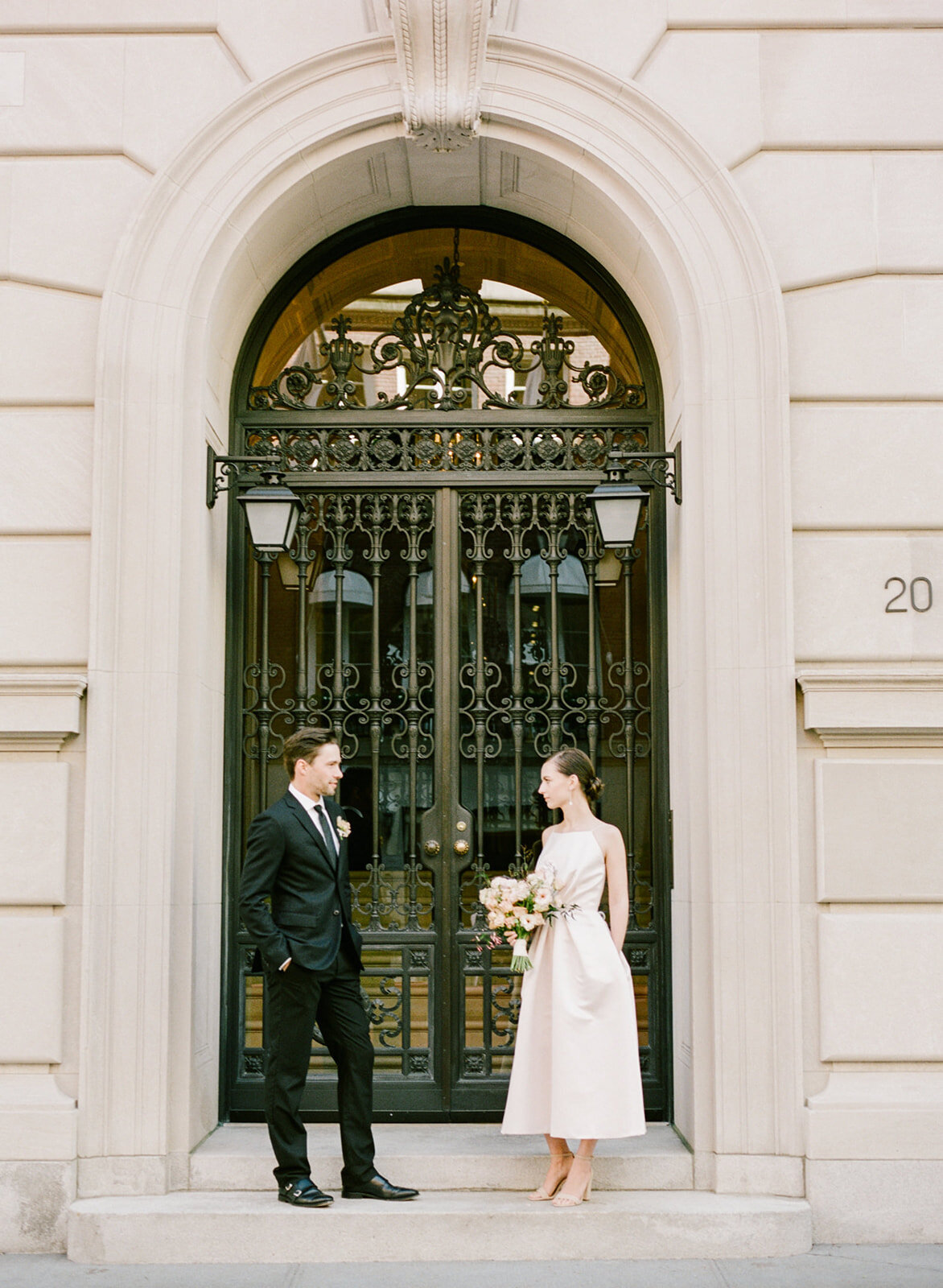 NYC_ELOPEMENT_WITH_PICNIC_IN_CENTRAL_PARK-125_websize