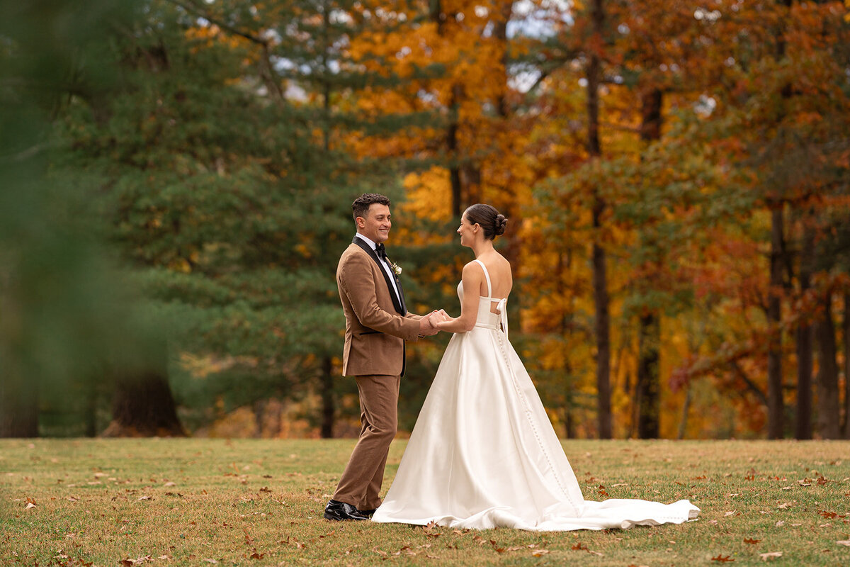 5-private-vows-hudson-valley-new-york-outdoor-wedding